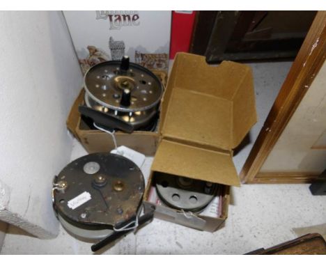3 vintage fishing reels
