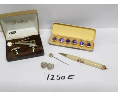 A cased set of 6 waistcoat dress buttons, a 9ct gold horse shoe stick pin, A Mispah brooch, a Stratton cuff link set and a 19