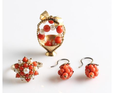 A lot to include a hallmarked 9ct yellow gold coral and split pearl cluster ring, ring size N½ , together with a coral bead a