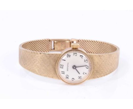 Lady's 9ct gold Zenith wristwatch on 9ct gold Milanese braceletZenith 17 jewel movement, manual wind, currently running. The 