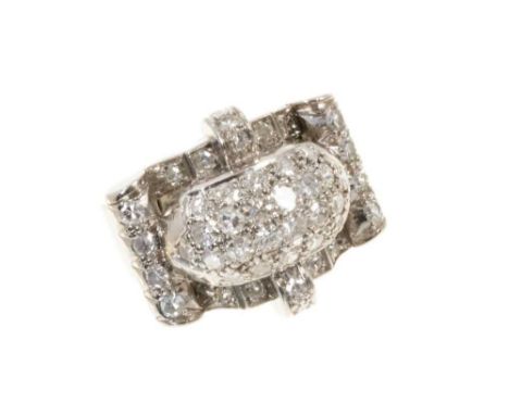 1940s/1950s Odeonesque platinum and diamond ring with pavé set single cut diamonds in platinum setting, ring size M.