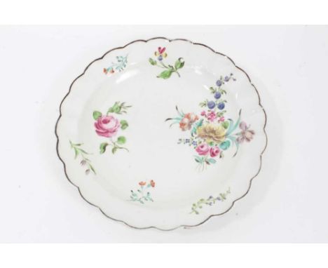 18th century Worcester plate, unusually painted in coloured enamels, probably in a London atelier, circa 1770, 19.5cm diamete