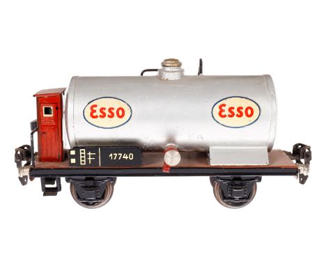 Märklin Esso Kesselwagen 1774, Spur 0, HL, mit BRH, meist nachlackiert, L 18,5, Z 3