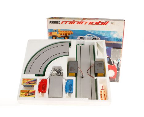 Arnold Minimobil Rennbahn ”Matchbox R” 6003, wohl komplett, Alterungsspuren, im tw besch. OK, sonst Z 2