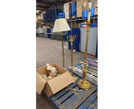 The contents of a pallet of assorted lighting comprising 3 off floor standing lamps plus chandelierPlease note this lot is no