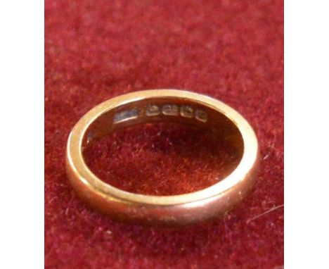 22ct gold wedding band size L/M 5.3g
