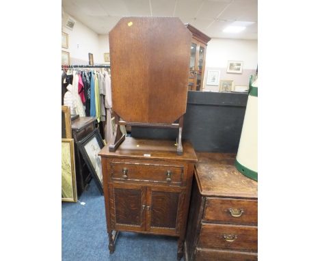 AN OAK SIDE CABINET & A FIRESCREEN (2)