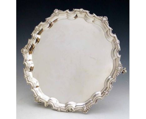 Silver fancy piecrust rimmed salver, Birmingham 1964, diameter 26.5cm, 16oz. Condition report: light surface scratching; no s