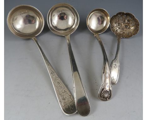 A  William IV, Scottish "kings pattern" cast silver viniagrette ladle. Edinburgh 1835 by maker "P" (recorded but unidentified