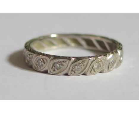 An 18ct White Gold Diamond Eternity Ring, size R, 4.4g 