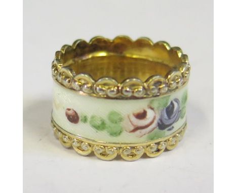 A Silver Gilt and Floral Enamel Ring, size L 