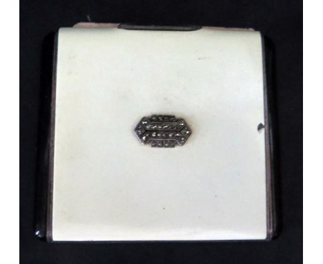 A Deco Silver and Enamel Compact with marcasite decoration, London import marks 1934, 85g 