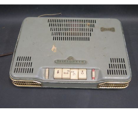 A TELEFUNKEN Type S82 Vintage Stereo Tube Amplifier, Nr: 2513