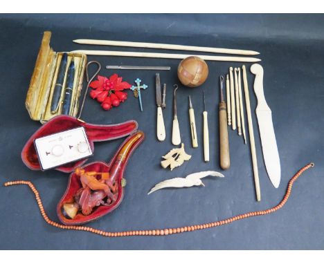 A Coral Bead Necklace (11.4g, needing clasp), Conway Stewart Pens, Meerchaum pipe, bone knitting needles etc. 