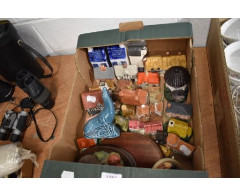 A box of house and cottage studies and a Poole Seal.