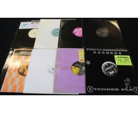 OLD SKOOL/RAVE - A buzzing collection of around 120 x 12" again. Labels this time include Tommy Boy, FFRR, City Beat, Vinyl S
