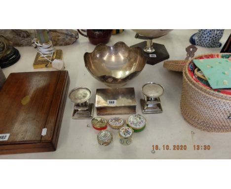 A qty of silver plate and pill boxes