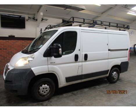 Make &amp; Model: Citroen Relay 33 HDI 100 SWBDate of Reg: LC59 ESFColour: Whitecc: 2198MoT: 15-03-2022Fuel Type: DIESELMilea