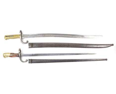 French  M1866 'CHASSEPOT' Yataghan sword bayonet the 57.5cm steel blade inscribed to the back-edge 'Mre Imple de St. Etienne 