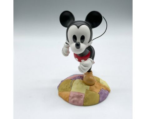 Collectors Society Membership sculpture, Thru The Mirror character depicted as running On top of the World. Colored in red, b