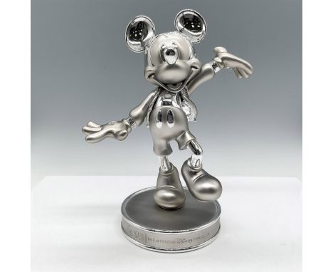 D23 statue marks Disney's 100 years from 1923 to 2023. Colored in silver with Mickey in a happy stance. James Fauntleroy and 