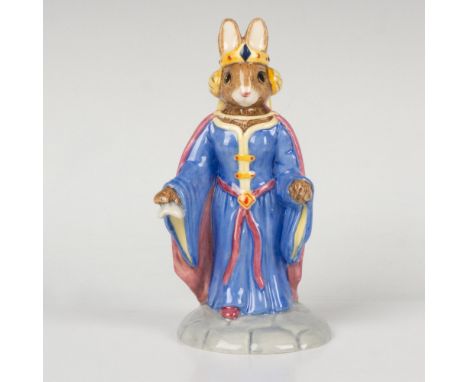 A figure of one of the central characters in the classic tale, wife to King Arthur, dressed in royal attire. Part of the Arth