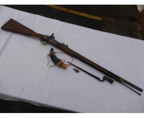 ENFIELD 1820 2 BAND BOER WAR ERA MUSKET WITH 1855 TOWER MARK, POWDER FLASK AND BAYONET