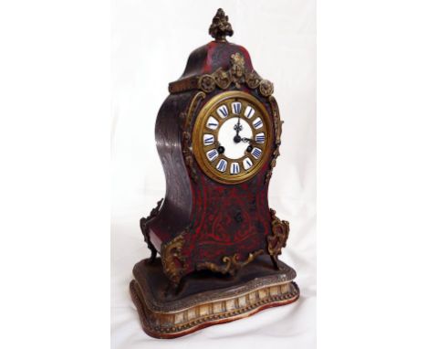 FRENCH LOUIS XVTH BOULLE STYLE BRACKET CLOCK WITH ORMOLU MOUNTS, 8 DAY MOVEMENT JBD, JEAN BAPTISTE DELETTREZ, THE LACQUERED A