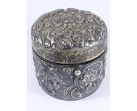 TRAVELLING INK WELL, SILVER WITH EMBOSSED DECORATION, INSCRIBED ON BASE, J.C. VICKERY, REGENT STREET