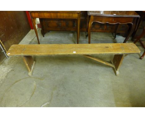 A French chestnut bench