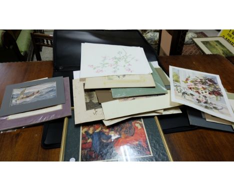 Large bundle of unframed prints – buildings, floral, people etc & a framed print of group of Roman ladies 