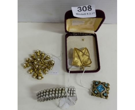 Costume Jewellery – 3 gilt ground brooches & a girls bangle with white stones (4) 