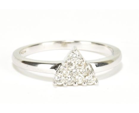 An 18ct white gold ten stone diamond ring with triangular shaped platform, size N, approx 3g.