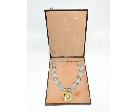 An exceptionally rare cased Hermann Göring Award for Industry, the hinged lid set with spread eagle and swastika enclosing a 