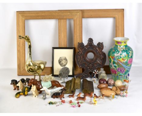 A mixed group of collectors' items to include a brass goose, two picture frames, an Oriental vase, oversize brass hinges, mar