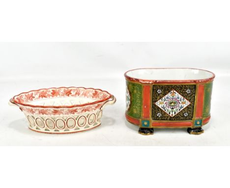 A 19th century cream ware basket transfer decorated with leaves and berries, length 22.5cm, and a 19th century cache pot of o