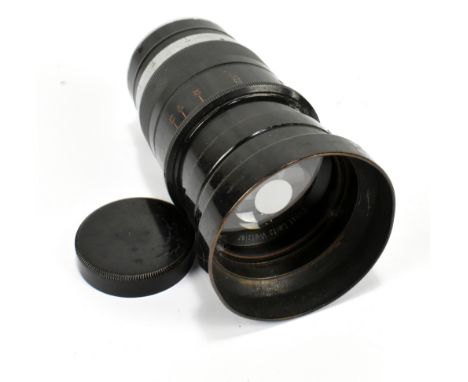 LEITZ; a rare Thambar 1=9cm 1:2,2 lens, no.226084, with lens hood and spot filter disc shade cap, in associated case.