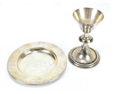 JONES &amp; WILLIS; an Edward VII hallmarked silver chalice with conical bowl and single knop, London 1906, together with a h