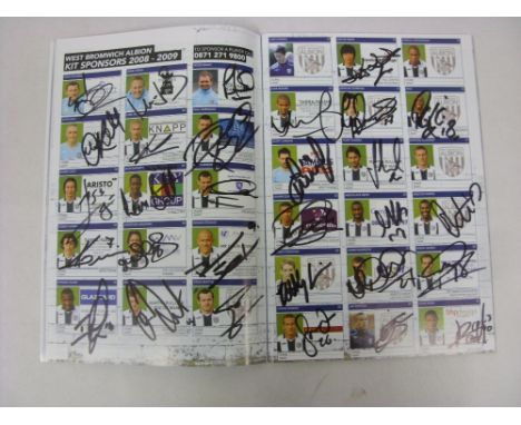 WEST BROMWICH ALBION, 2008/2009, Autographed football Programme: West Bromwich Albion v Middlesbrough 17/01/2009 - Hand Signe