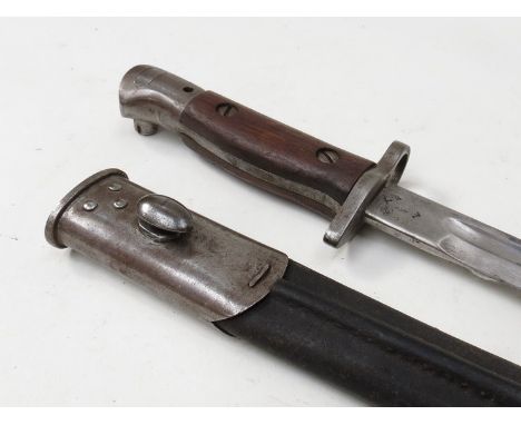 A Sanderson 1907 short pattern knife bayonet with GR Crown mark, with scabbard