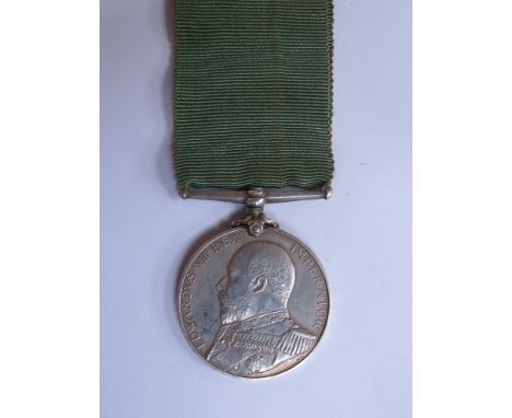 A Royal Naval Reserves Long Service and Good Conduct medal with first ribbon, named to D2019 W. ISBISTER, SEAN. ICL. R.N.R.