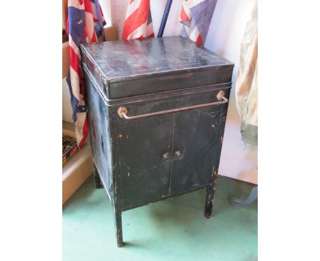 A Fellows Ltd portable military wash basin stamped EIIR 1952