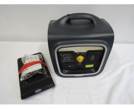 'Ring' Car jump starter pack 33AH 3.5ltr capacity, battery power tester/led light/usb &amp; inverter points