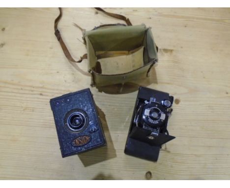 Vintage 1940's folding bellows 120 film camera Kershaw Eight 20 Penguin, and a 1930's Ensign all distance camera in bag. 