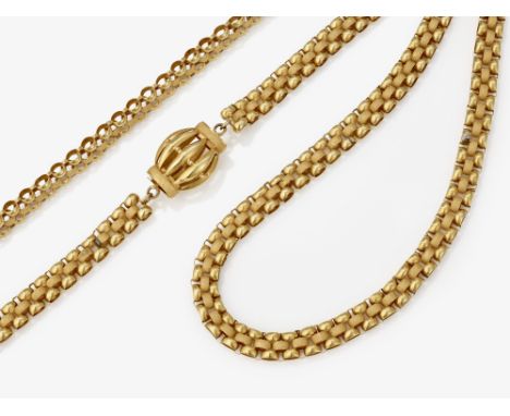 Kette

Wohl England, um 1830

Gelbgold 585/-, getestet. An einer Stelle beschädigt. L. ca. 126 cm. Ca. 35,7 g.

Provenienz: e