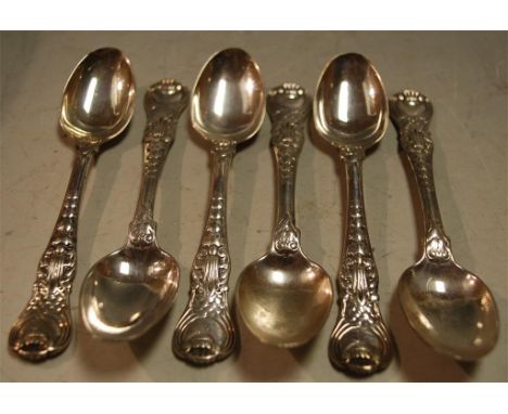 A set of six George III silver teaspoons in the Kings pattern, gross weight 6.9oz