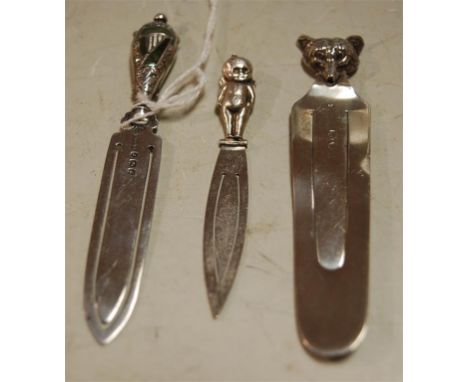 An early 20th century silver bookmark surmounted by a fox's head, together with two others (3) Condition Report / Extra Infor