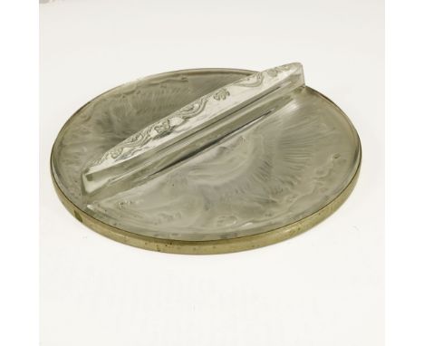 Rene Lalique, a Deux Oiseaux glass hand mirror, model 677, designed circa 1914, polished and frosted, relief moulded mark Lal