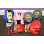 LOT - BOXING GEAR