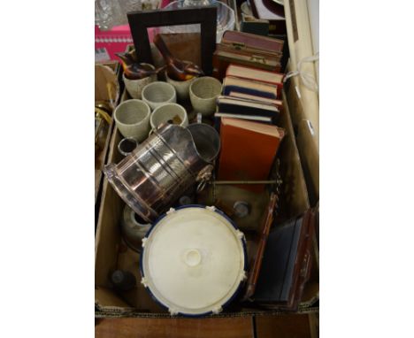 Miscellaneous collectables, books etc.
